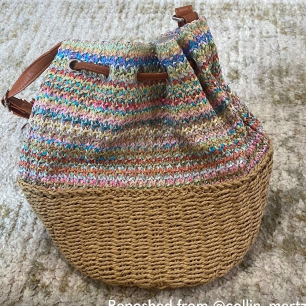 🌷Multicolor Woven Bucket Bag (basket look)